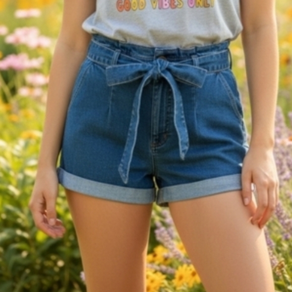 Express Pants - Express Shortie Super High Rise Retro Denim Women's Shorts